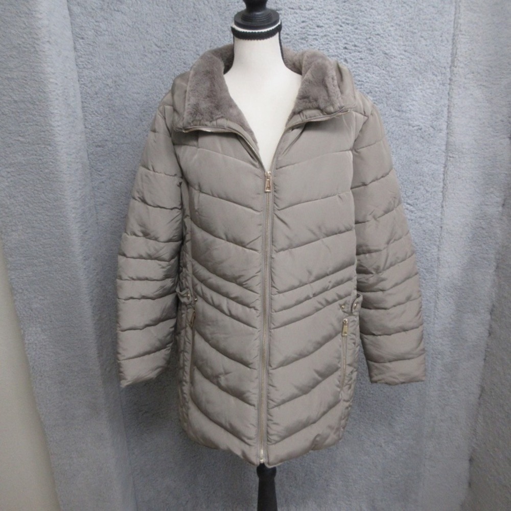 Max Puffer Parka Coat Jacket Women 18 Taupe Chevron Faux Fur Trim Winter Outdoor